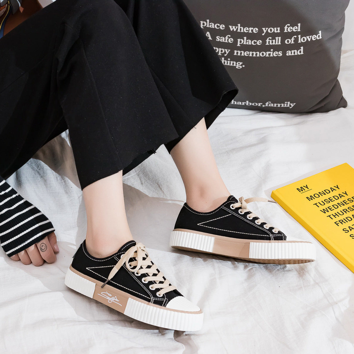 Flexi Board™ – Canvas Shoes