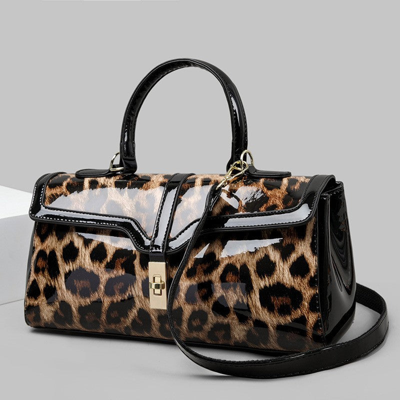 Bolsa tote europeia e americana fashion Bolsa de mão feminina elegante para o dia a dia Bolsa de ombro minimalista Grande capacidade Bolsa tote Internacional