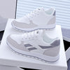 G02 White And Gray