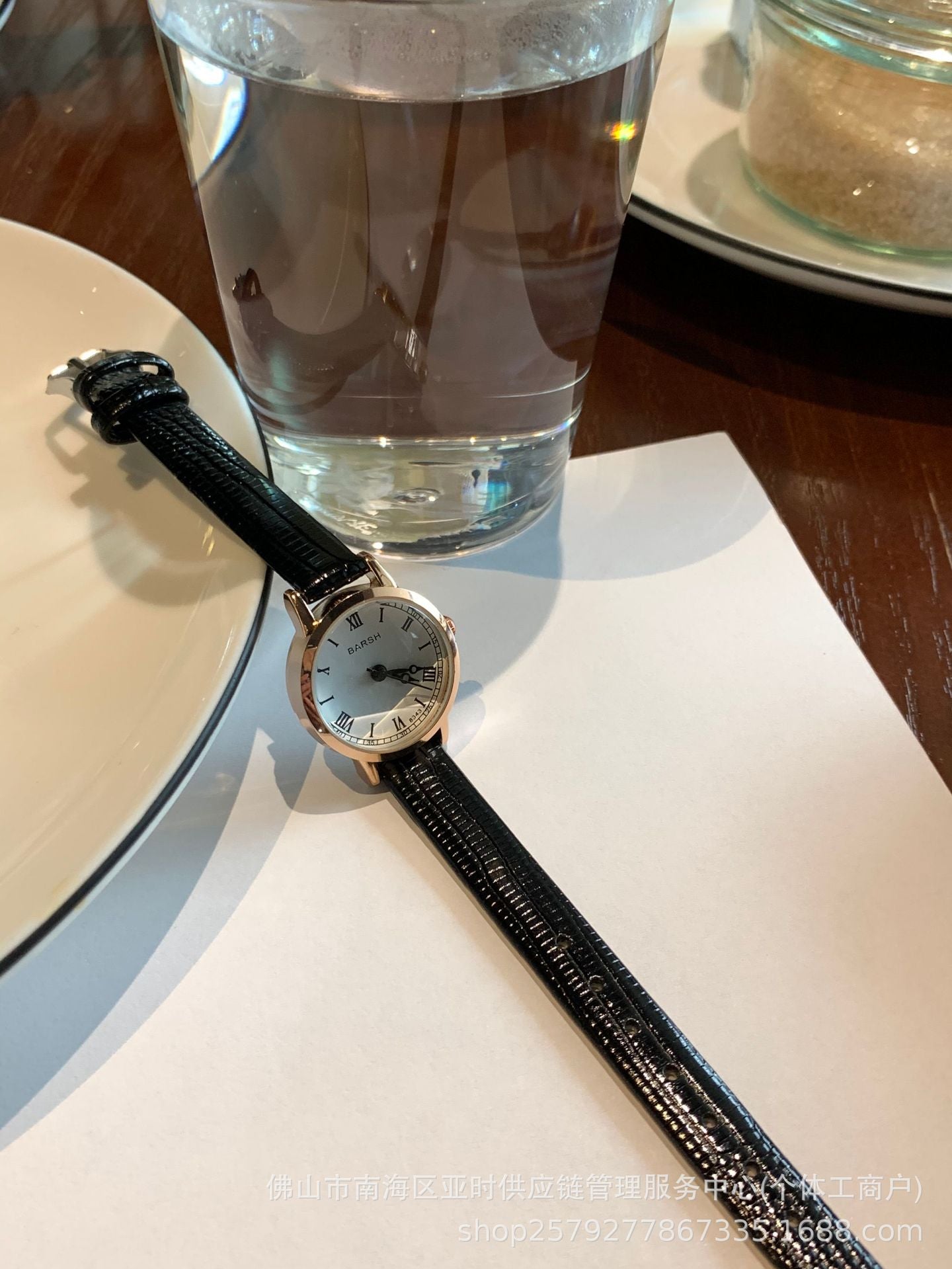 Retro subdial simple belt watch schoolgirl roman korean ins female performance goods wholesale live sale hot sale