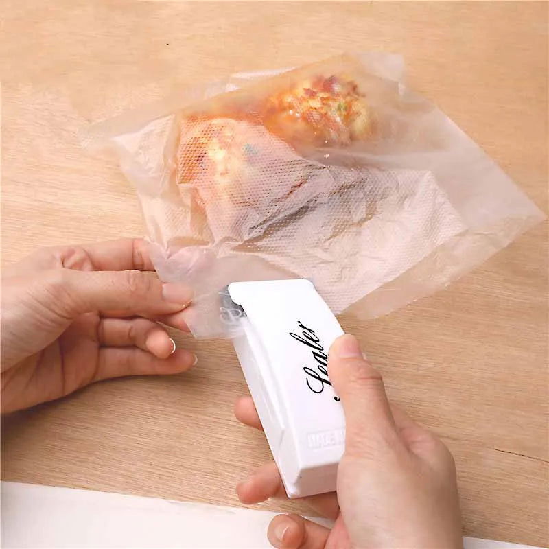 Plastic Heat Bag Sealer Food Packaging Sealing Machine Portable Snack Bag Sealing Clip Kitchen Storage Accessories Home Gadgets - Shopylife