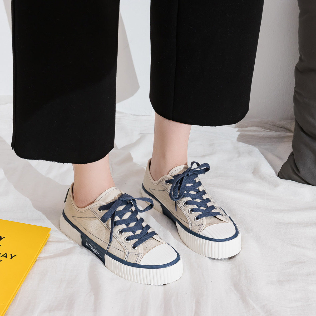 Flexi Board™ – Canvas Shoes