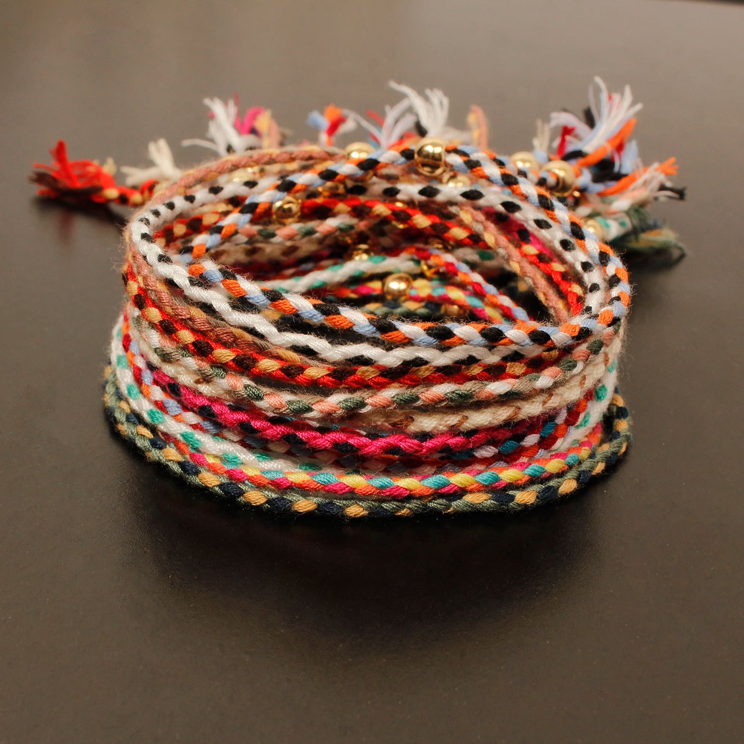 Custom cross-border jewelry Amazon hot sale new gold bead bracelet women's fashion hand-woven colored thread hand jewelry