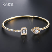 White plated 18K gold