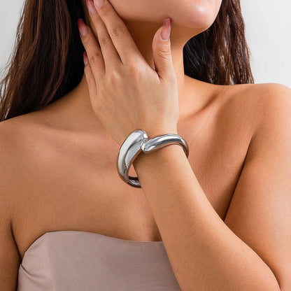 Chic Glossy Bracelet - Shopylife -   