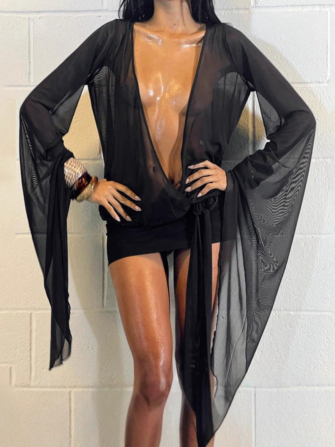 Cross-border AliExpress new European and American clothing sexy deep V see-through backless strap short hot girl buttock wrap dress