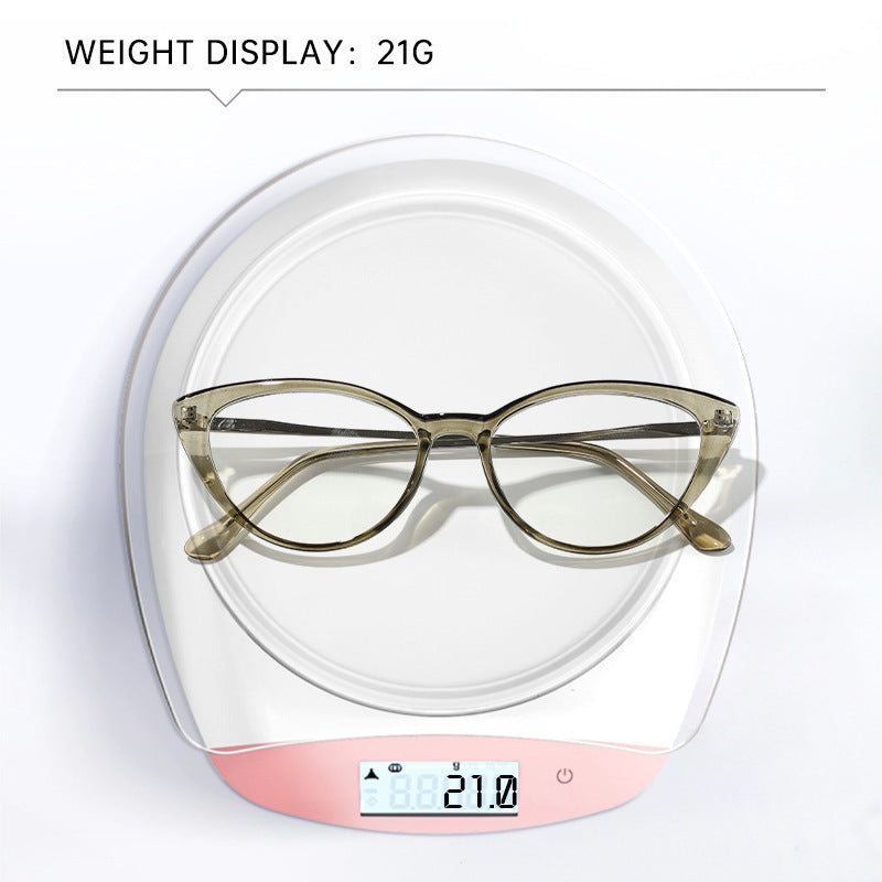 Vintage cat-eye flat mirrors for women, small bare face, ultra-light glasses, fashionable and versatile, compatible with prescription glasses frames