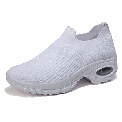 2024 Women's Shoes Casual Versatile Air Cushion Running Shoes Feiwei Breathable Lazy Shoes Slip-on Sports Shoes Wholesale