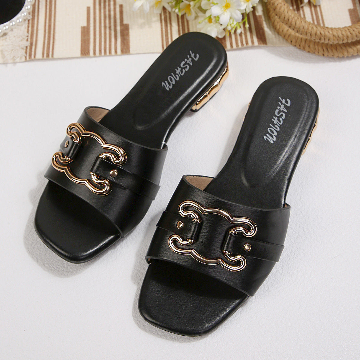 Fashionable and comfortable women's square-toe high-heeled sandals, women's slippers, elegant versatile metal decorative buckle square-toe sandals