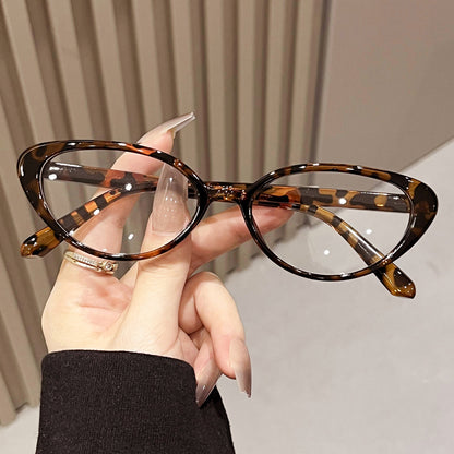 Red small frame cat eye flat light lens women's high-end sense 2025 new retro plain makeup Internet celebrity anti-blue light glasses frame