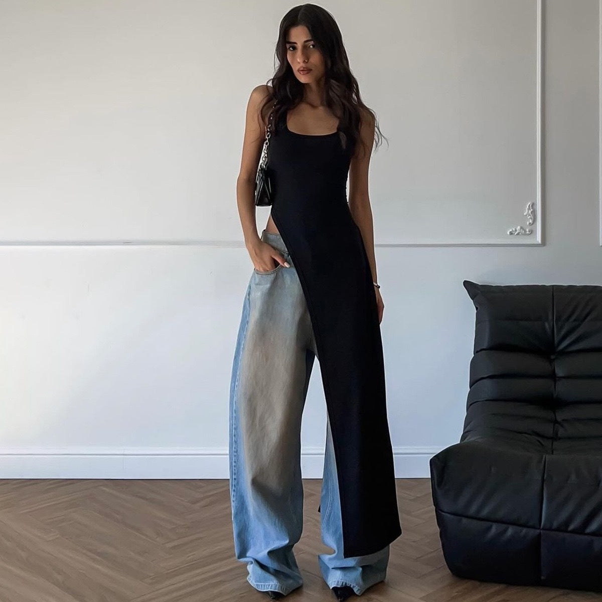 Cross-border 2024 summer new European and American style women's clothing solid color fashion personality design sense slim U-neck top T-shirt girl