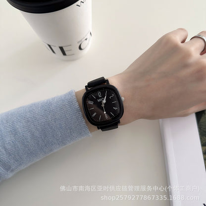 Internet-famous and popular Korean INS watches for men and women, student exams, academy style, high aesthetic and minimalist silicone women's watches available for sale