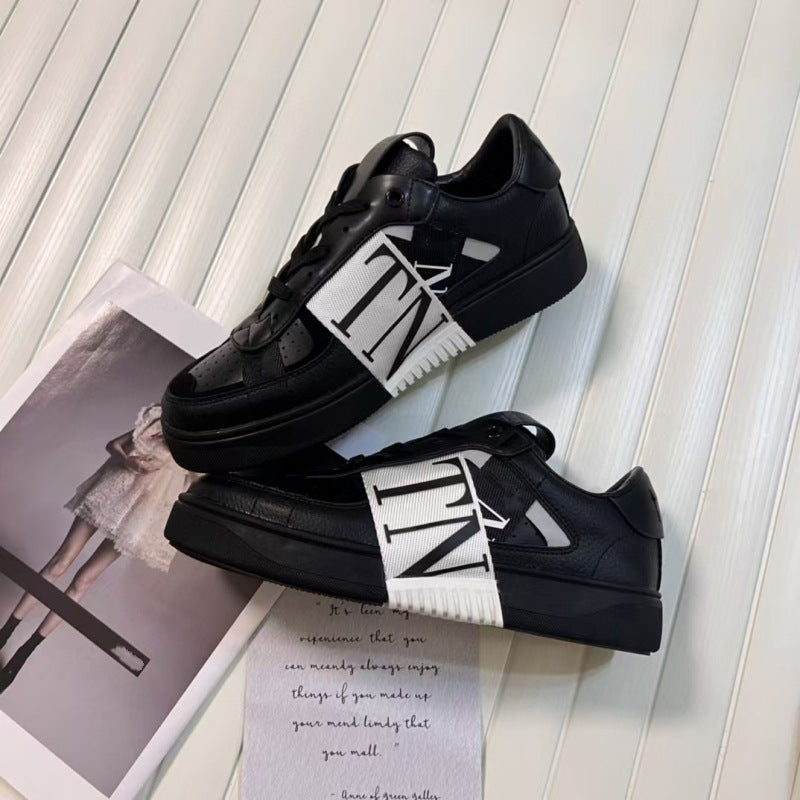 Sapatos Brancos Respiráveis 2025 Unissex para Casal, Tênis Casual Plano Renda, Esportivo Elegante Confortável e Versátil