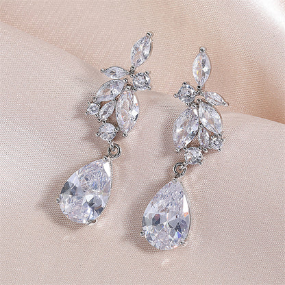 RAKOL Korean Style Ins Trendy Earrings Fashionable Pear-shaped Waterdrop Zircon Earrings for Women Beautiful Floral Earrings Wholesale