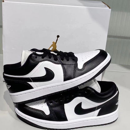 NIKE Air Jordan 1 Low
