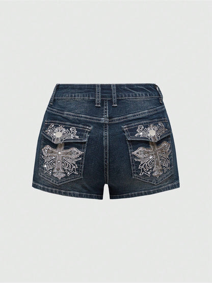 High-waisted slimming denim shorts, women's heavy industry embroidered nail beads, A-line hot girl style, new fashionable and versatile pants in summer