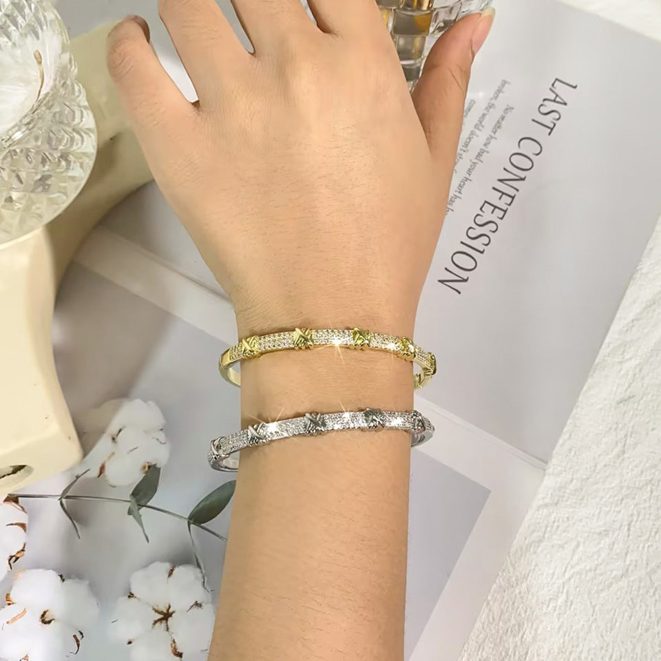 Cross-border AliExpress European and American fashion micro-inlaid hazelite bracelets for women, niche accessories and bracelets for summer women, high-end wholesale