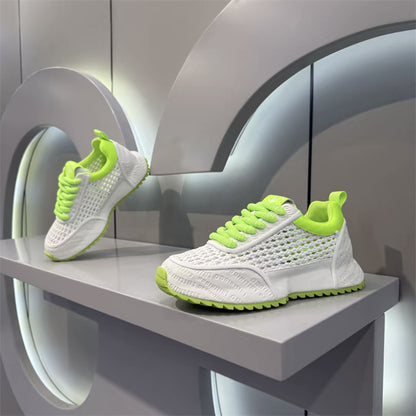 Tecidos sapatos casuais 2025 nova malha chinesa confortável sapatos de pai trabalho de negócios namoro deslocamento ultraleve sapatos de tabuleiro para homens