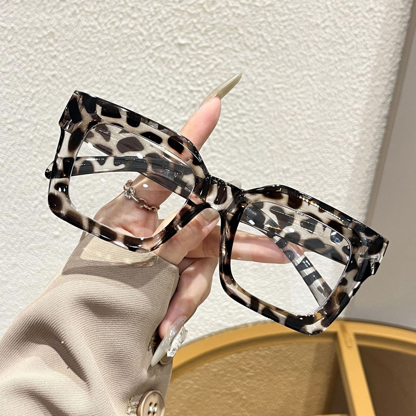 Square rice nail flat light mirror men's new anti-blue light European and American plain makeup glasses frame fashion ins retro glasses frame women