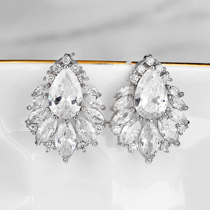 Cross-border bestselling accessories: waterdrop zircon studs with floral shapes, light luxury and high-end evening earrings