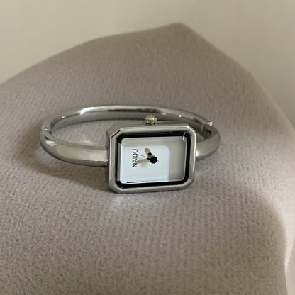 NAIDU's new export bracelet watch, simple, versatile, fashionable, exquisite small square watch, women's cross-border ladies' watch