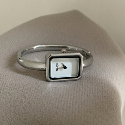 NAIDU's new export bracelet watch, simple, versatile, fashionable, exquisite small square watch, women's cross-border ladies' watch