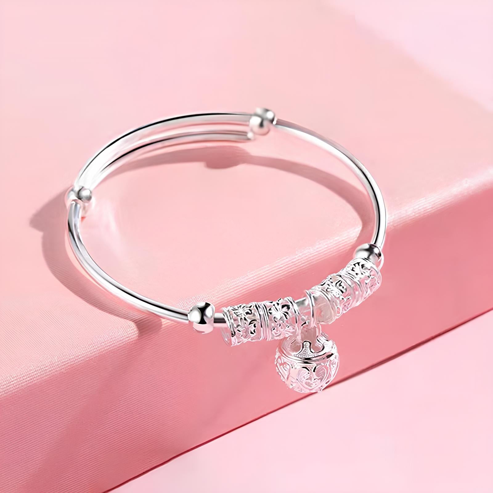 Auravé Angels Wind Eau de Parfum for Women – Long-Lasting Floral Musk Fragrance Spray