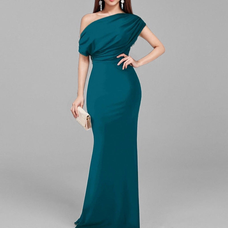 2025 Summer Amazon Cross-border European and American Fashion New Temperament Elegant and Fashionable Solid Color Hip Wrapping Slanted Shoulder Dress