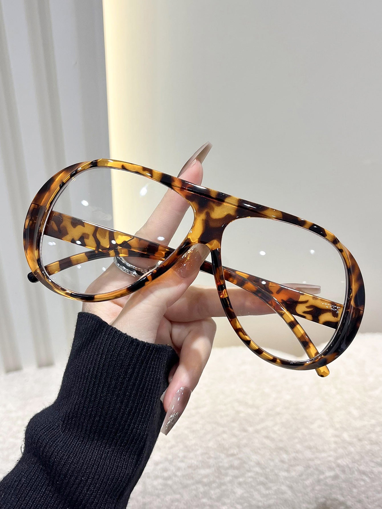 Fashion large frame sunglasses women's new European and American retro toad mirrors big face slimming anti-ultraviolet strong light sunglasses men