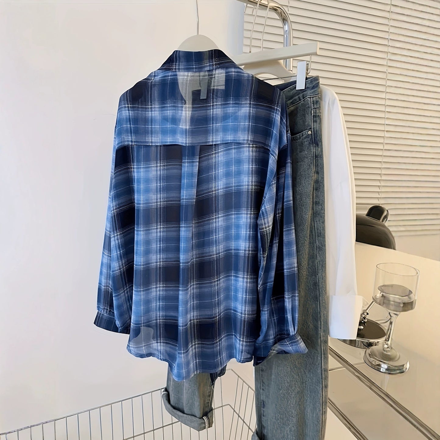Cross-border European and American chiffon plaid sun-protective shirt for women, new summer fashionable versatile thin jacket, casual loose