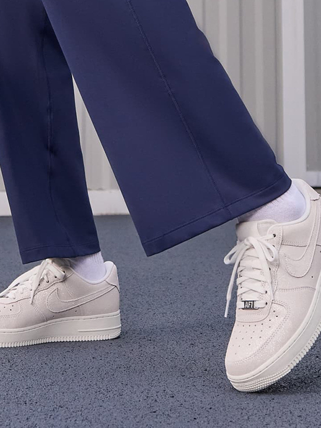 Nike official genuine winter new women's air force one platform simple board shoes HQ3499-100