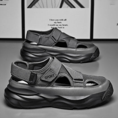Plus size cross-border men's sandals casual versatile sandals teenagers breathable trend cut-out cool velcro sandals