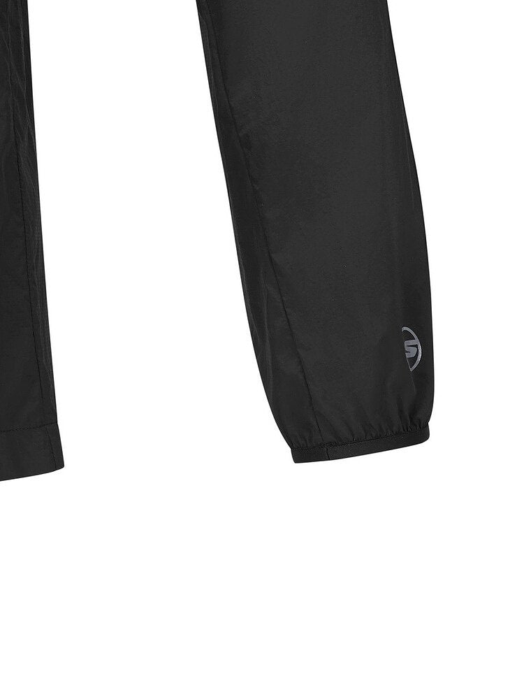 Casaco desportivo leve com capuz, respirável e confortável, Skechers 2025, unissexo, modelo P225U071 0018.