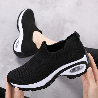 2024 Women's Shoes Casual Versatile Air Cushion Running Shoes Feiwei Breathable Lazy Shoes Slip-on Sports Shoes Wholesale