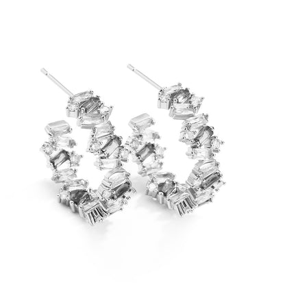 Fashionable commuting niche, high-end versatile C-shaped earrings, simple sweet and cool gemstone square zircon earrings, earrings for women