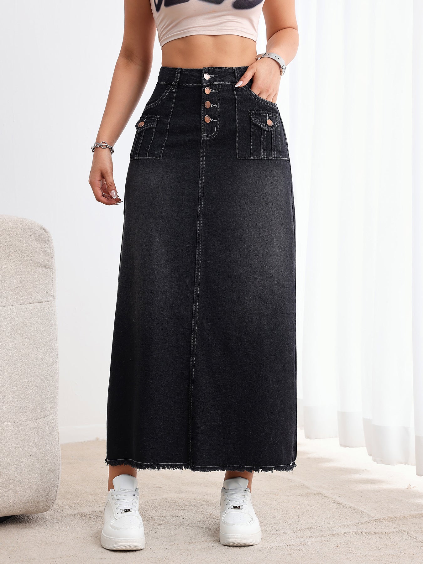 TEMU cross-border American retro washed denim skirt is worn loose and loose, with a multi-button mid-high waist to look slim