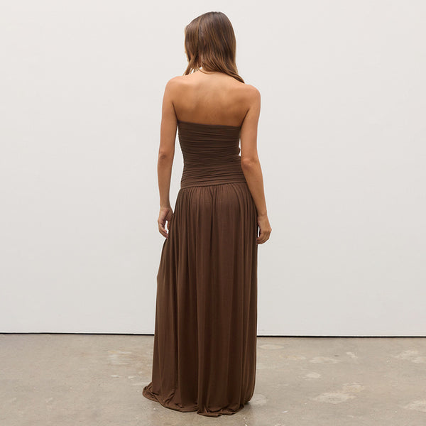 Foreign trade wholesale 2025 summer new European and beautiful clothing sleeveless sexy bandeau pleated long slim dress for women