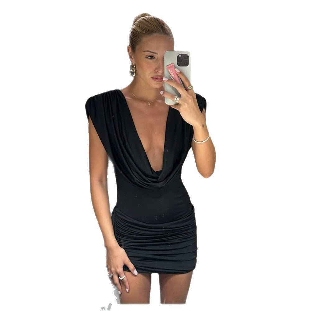 Comércio externo por grosso, moda feminina estilo europeu e americano, cor sólida, sexy, gola evasé, sem mangas, costas abertas, corte justo e trespassado.