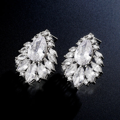 Cross-border bestselling accessories: waterdrop zircon studs with floral shapes, light luxury and high-end evening earrings