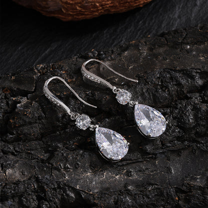 RAKOL Korean version has a simple personality and a long drop earring, a beautiful temperament, a micro-inlaid zircon bridal earring, and an earring
