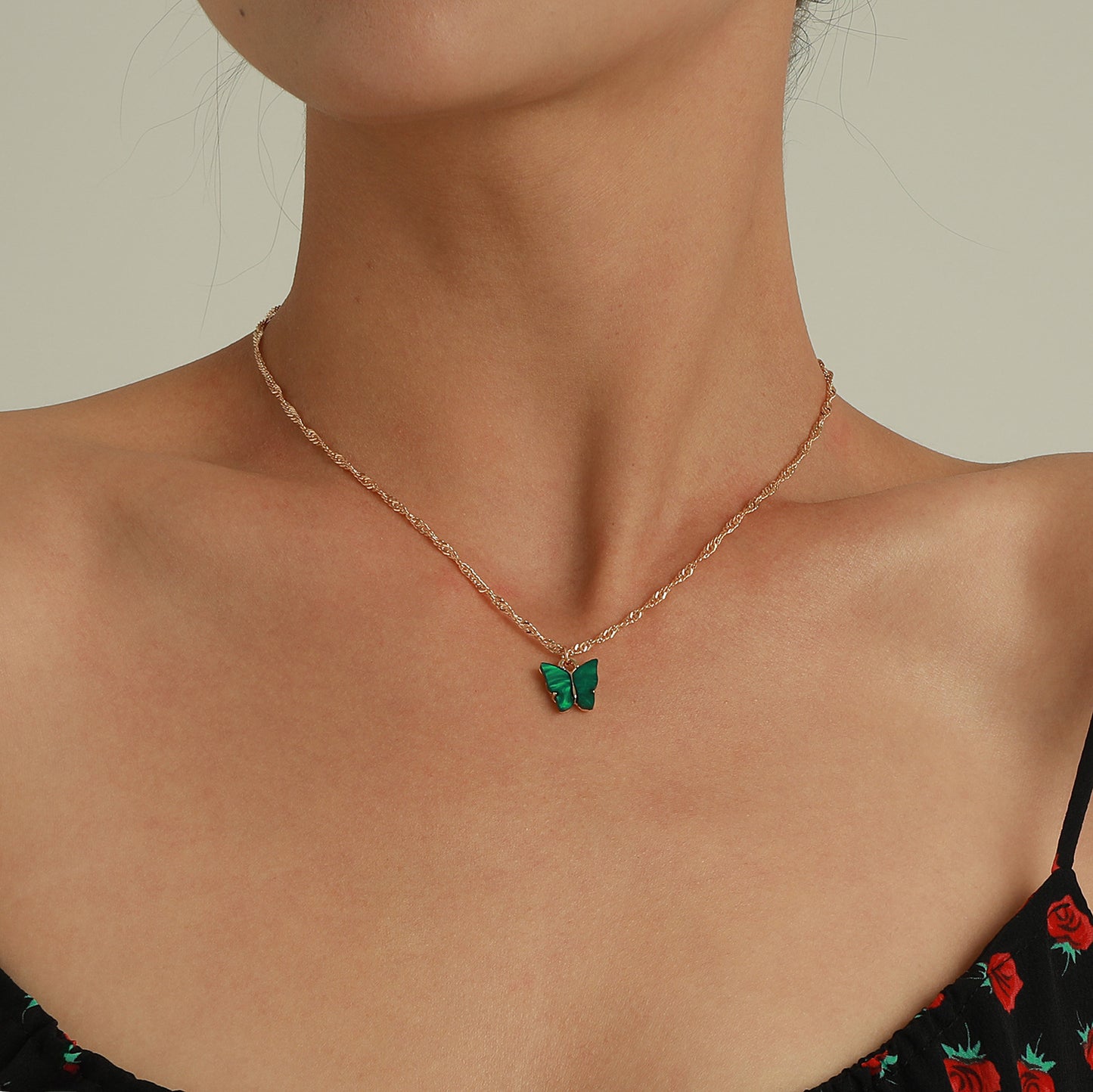 European and American cross-border jewelry acrylic color butterfly pendant necklace women's geometric simple hemp rope chain necklace