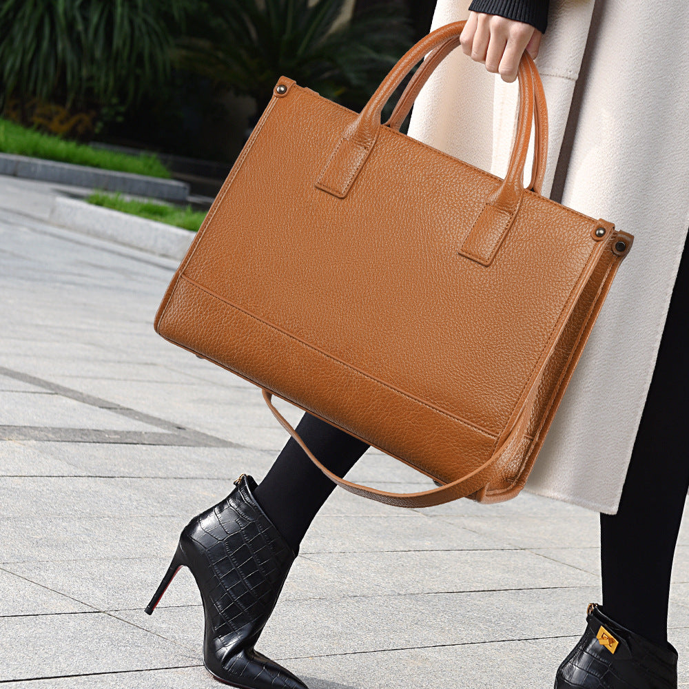 Internacional Novo modelo Bolsa tote minimalista Grande capacidade Bolsa elegante para o dia a dia Bolsa de ombro acabamento sofisticado Bolsa de mão feminina