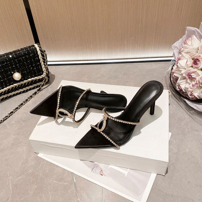 WO Huizhou City's new European and American pointed gemstone stiletto heel slippers in the summer of 2026 wear open-toe I-strings with rhinestones