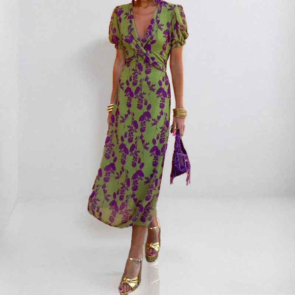 European and American cross-border women's clothing 2026 new temperament fashion printed V-neck pleated waist slim fit European and American dress women