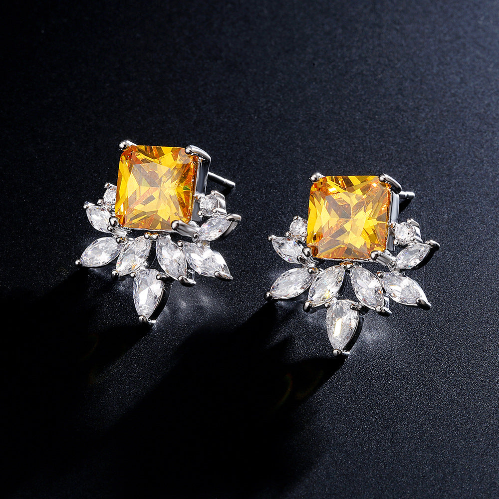 Cross-border light luxury sugar cube yellow diamond earrings, snowflake zircon earrings, niche, high-end and versatile light luxury foreign trade accessories