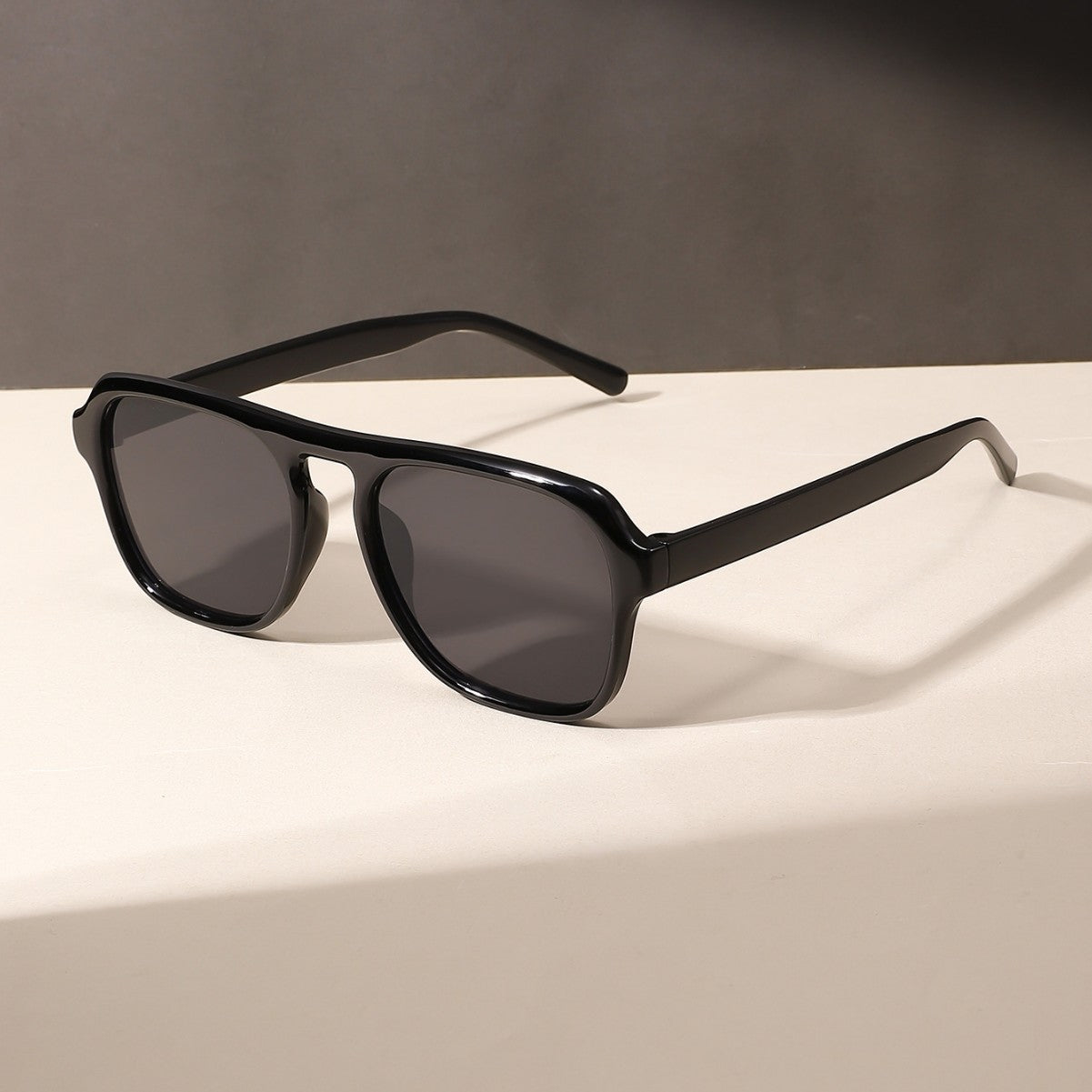 Personalized large-frame sunglasses for men, European and American trendy fashionable square frame sunglasses, sunscreen sunglasses for women, UV protection