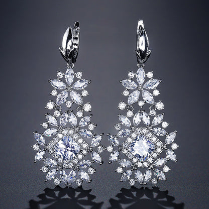 New women's earrings, diamond-studded lupine teardrop-shaped tassel earrings, Baroque court style, multicolor versatile earrings