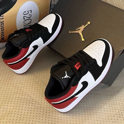 NIKE Air Jordan 1 Low