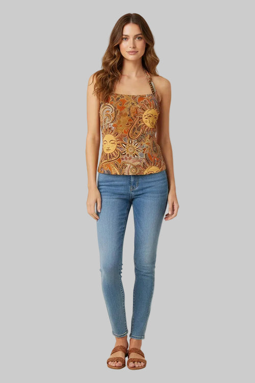 Blusa de verão ChicTop 2025 elegante para mulher, com decote halter, sem mangas e costas abertas, leve e confortável.