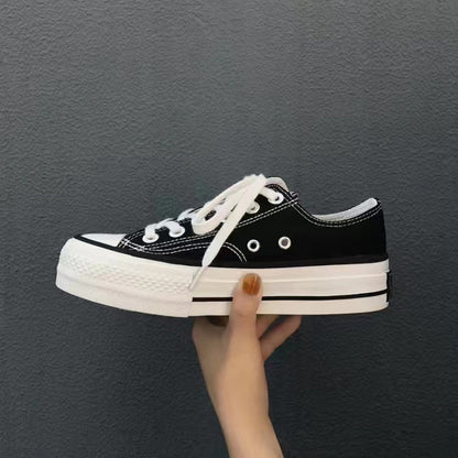 Sapatos clássicos de lona de skate feminino 2025 nova versão coreana ulzzang sapatos de prancha versátil sapatos de pano de estudante em sapatos da moda